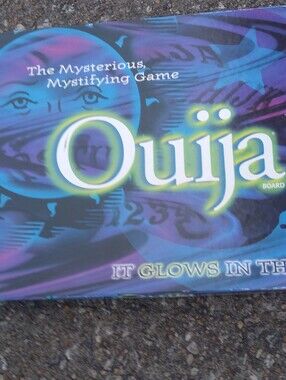 Hasbro Ouija Board Game - Purple/Blue Glow Edition